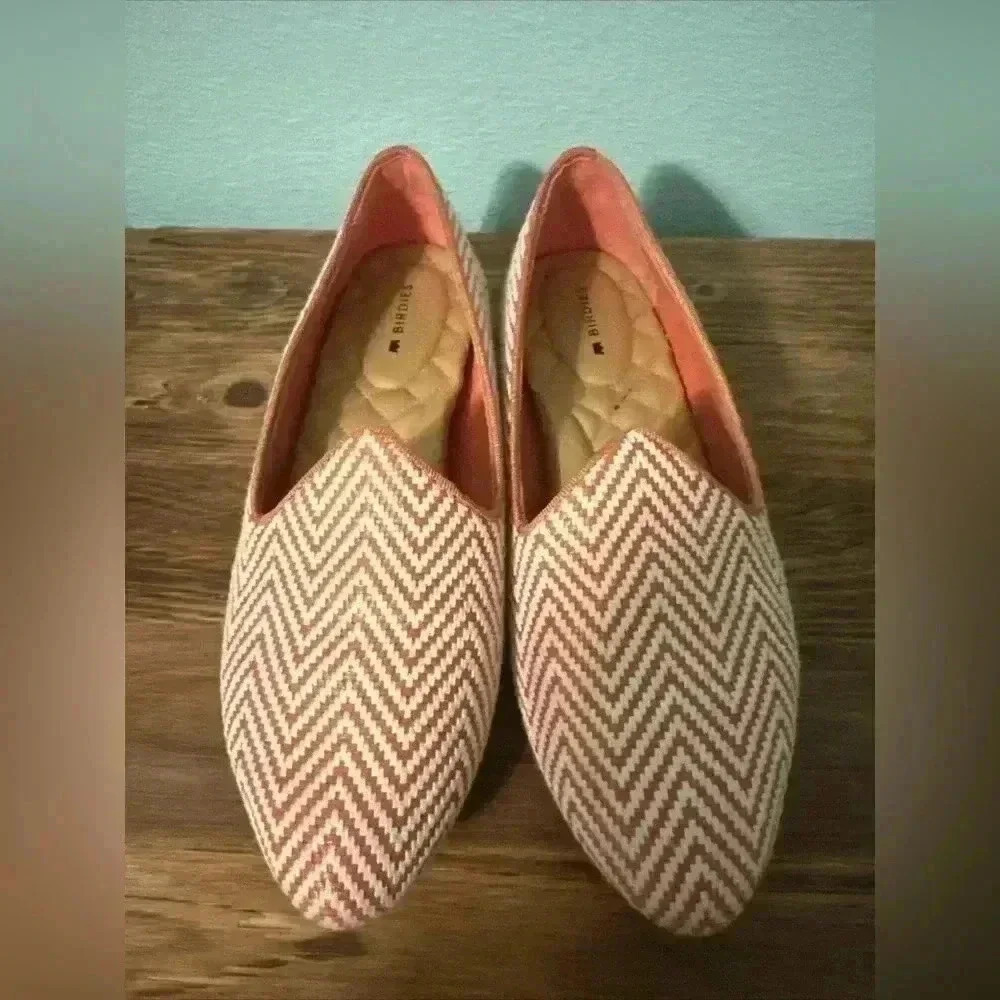 Birdies Women’s The Heron Fiesta Salmon White Chevron Flats Shows Size 7 EUC!